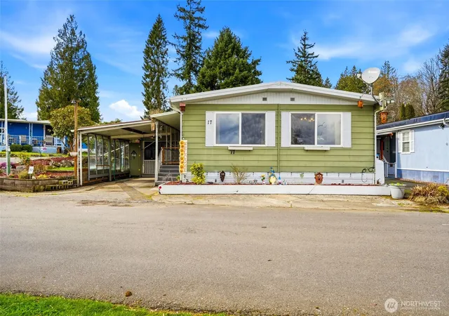 Photo 3 of Sale Pending at 4425 Meridian Ave N #17, Tulalip, WA 98271 | MLS# NWM2486626 | Listing updated on 2026-09-24