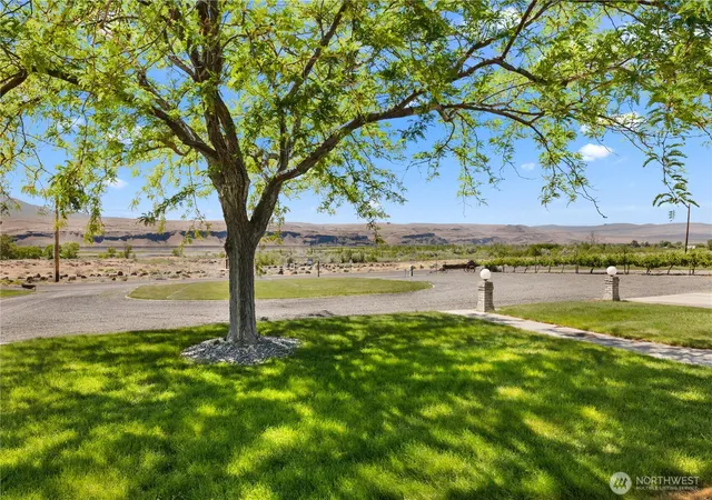Photo 3 of Single family home for sale at 26619 Rd U SW, Mattawa, WA 99349 | MLS# NWM2486707 | Listing updated on 2026-09-29