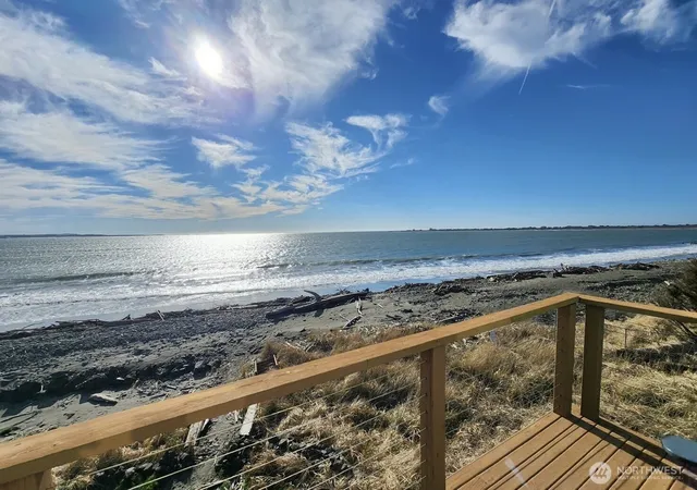 Photo 2 of Single family home for sale at 289 Marine View Dr Se, Ocean Shores, WA 98569 | MLS# NWM2486712 | Listing updated on 2026-09-17