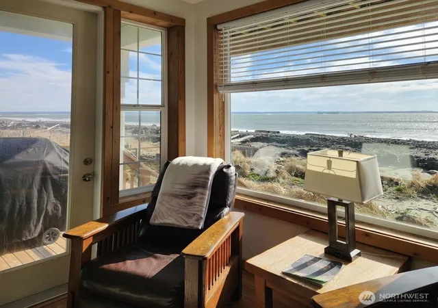 Photo 3 of Single family home for sale at 289 Marine View Dr SE, Ocean Shores, WA 98569 | MLS# NWM2486712 | Listing updated on 2026-09-17