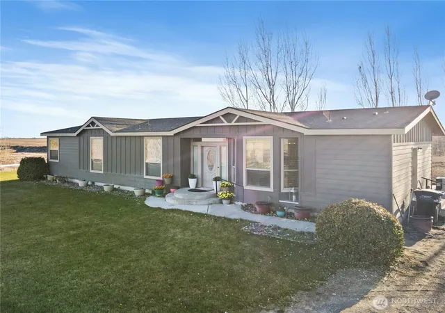 Photo 1 of Manufactured home for sale at 1773 W Bench Rd, Othello, WA 99344 | MLS# NWM2486769 | Listing updated on 2026-09-17