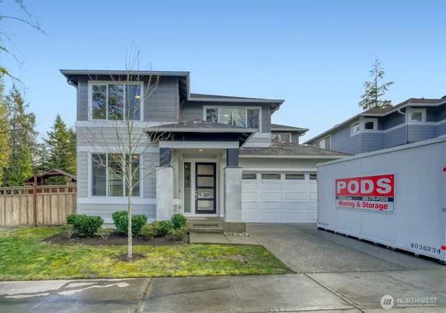 Photo 2 of Single family home for sale at 2873 South 353rd Pl, Federal Way, WA 98003 | MLS# NWM2486783 | Listing updated on 2026-09-17