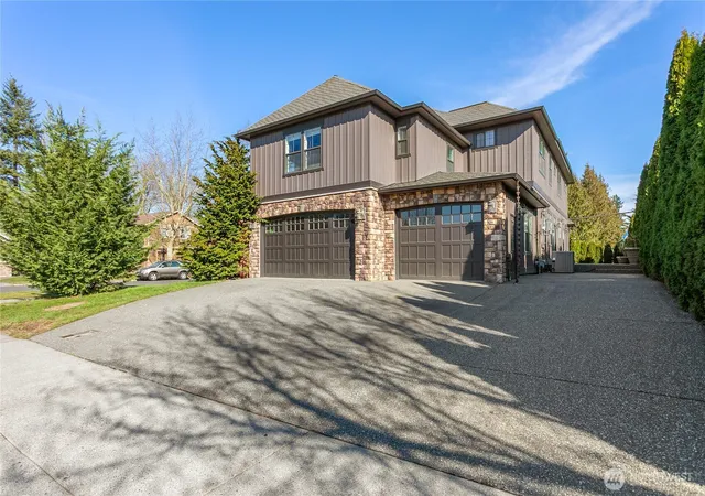 Photo 3 of Single family home for sale at 1580 Foxtail St, Lynden, WA 98264 | MLS# NWM2486844 | Listing updated on 2026-09-17