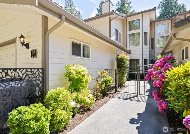 Photo 3 of Condo for sale at 151 Hilltop Dr, Sequim, WA 98382 | MLS# NWM2486996 | Listing updated on 2026-09-29