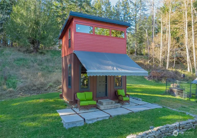 Photo 1 of Single family home for sale at 826 E Herron Blvd Nw, Lakebay, WA 98349 | MLS# NWM2487098 | Listing updated on 2026-09-17