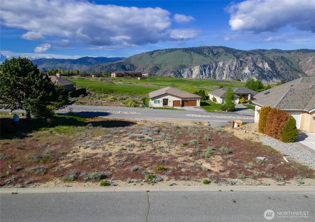 Photo 3 of Land for sale at 307 Desert View Pl, Orondo, WA 98843 | MLS# NWM2487405 | Listing updated on 2026-09-17