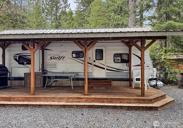 Photo 3 of Manufactured home for sale at 47 Wilderness Way, Deming, WA 98244 | MLS# NWM2487516 | Listing updated on 2026-09-17