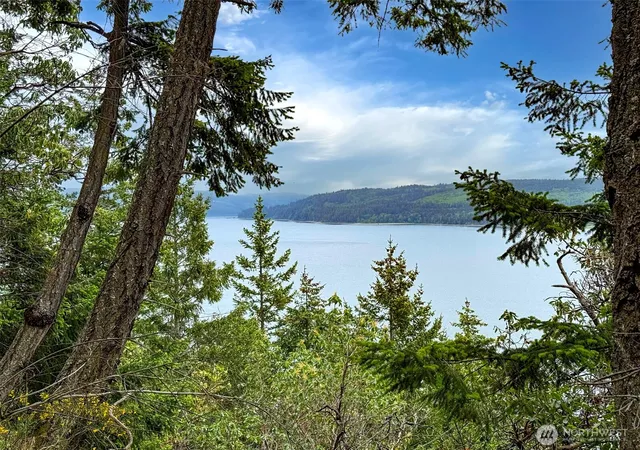 Photo 1 of Land for sale at 136 Discovery Crst Pl, Port Townsend, WA 98368 | MLS# NWM2487839 | Listing updated on 2026-09-17