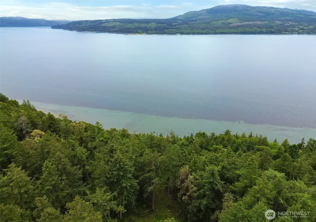 Photo 2 of Land for sale at 136 Discovery Crst Pl, Port Townsend, WA 98368 | MLS# NWM2487839 | Listing updated on 2026-09-17
