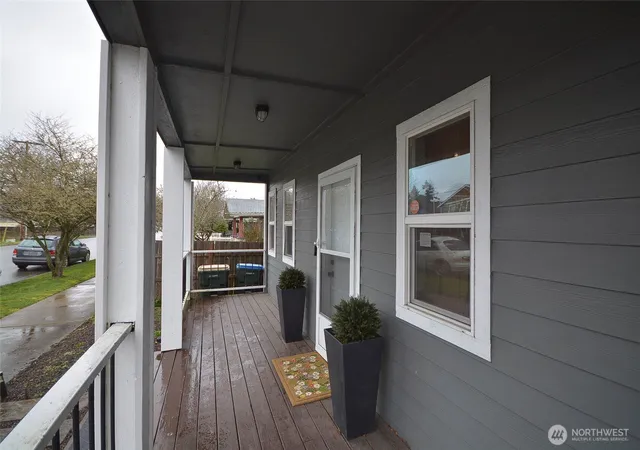 Photo 3 of Single family home for sale at 258 Wichman St S, Tenino, WA 98589 | MLS# NWM2487864 | Listing updated on 2026-09-17
