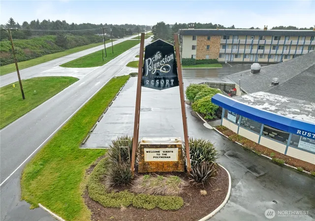 Photo 3 of Condo for sale at 615 Ocean Shrs Blvd NW #303, Ocean Shores, WA 98569 | MLS# NWM2487969 | Listing updated on 2026-09-17