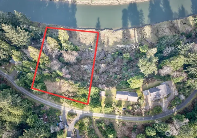 Photo 2 of Land for sale at 26 Lynn Point Ln, South Bend, WA 98586 | MLS# NWM2488101 | Listing updated on 2026-09-17