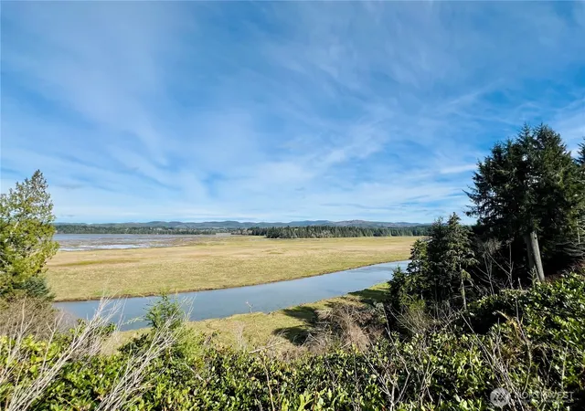Photo 3 of Land for sale at 26 Lynn Point Ln, South Bend, WA 98586 | MLS# NWM2488101 | Listing updated on 2026-09-17