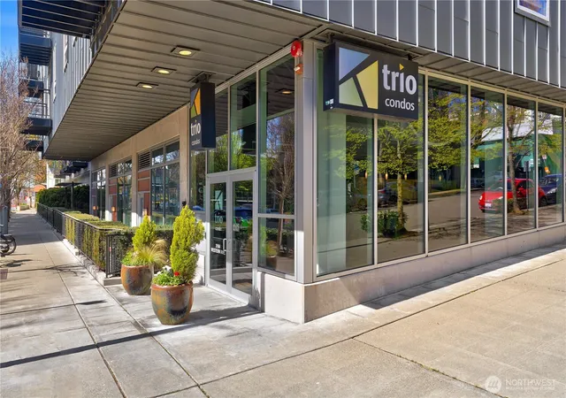 Photo 2 of Condo for sale at 3104 Western Ave #603, Seattle, WA 98121 | MLS# NWM2488704 | Listing updated on 2026-09-17