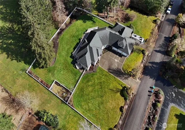 Photo 3 of Single family home for sale at 5410 Klipsun Ln Sw, Olympia, WA 98512 | MLS# NWM2488727 | Listing updated on 2026-09-26
