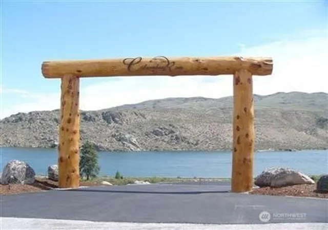 Photo 2 of Land for sale at 8 Xxx Boulder Gulch Dr, Pateros, WA 98846 | MLS# NWM2488919 | Listing updated on 2026-09-17