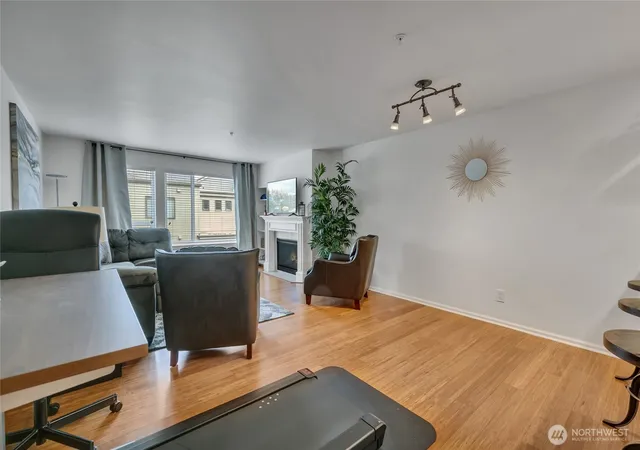 Photo 3 of Condo for sale at 559 Mcgraw St #201, Seattle, WA 98109 | MLS# NWM2488990 | Listing updated on 2026-09-23