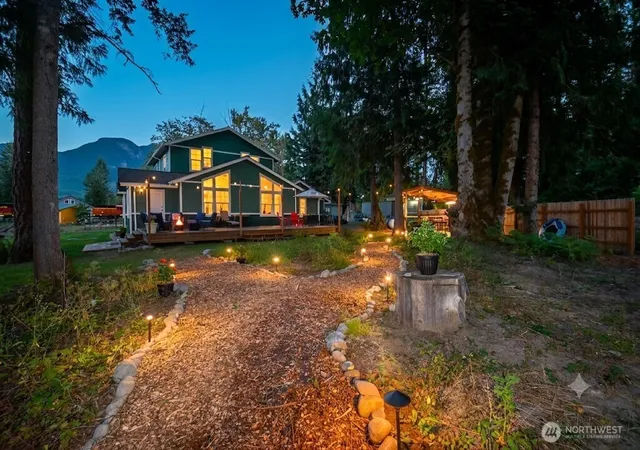 Single family home for sale at 1218 Croft Ave, Gold Bar, WA 98251 | MLS# NWM2488992