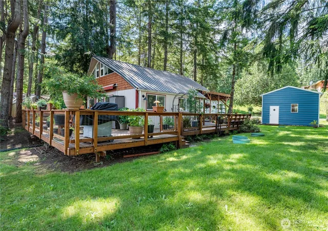 Photo 3 of Single family home for sale at 711 E Herron Blvd NW, Lakebay, WA 98349 | MLS# NWM2489445 | Listing updated on 2026-09-17