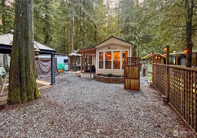 Photo 2 of Manufactured home for sale at 147 E Big River, Deming, WA 98244 | MLS# NWM2489455 | Listing updated on 2026-09-17