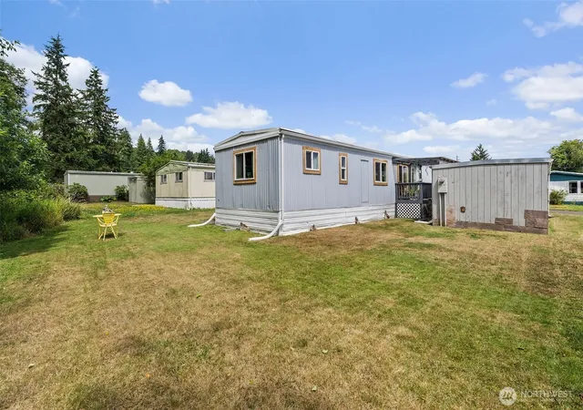 Photo 2 of Sale Pending at 1050 Howard St #9, Raymond, WA 98577 | MLS# NWM2489458 | Listing updated on 2026-09-24
