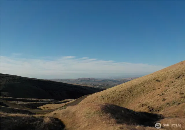 Photo 1 of Land for sale at 0 Bohosky Dr, Yakima, WA 98901 | MLS# NWM2489463 | Listing updated on 2026-09-17