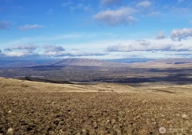 Photo 1 of Land for sale at 0 Magpie Rd, Yakima, WA 98901 | MLS# NWM2489464 | Listing updated on 2026-09-17
