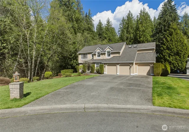 Photo 1 of Single family home for sale at 16038 Southeast 127th Pl, Renton, WA 98059 | MLS# NWM2489598 | Listing updated on 2026-09-21