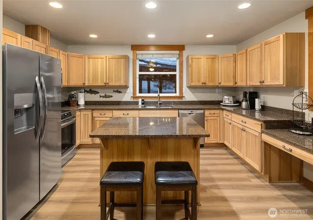 Photo 4 of Single family home for sale at 261 Tiger Lily Ln, Ronald, WA 98940 | MLS# NWM2489760 | Listing updated on 2026-09-17