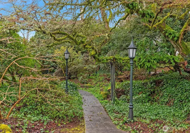 Photo 2 of Land for sale at 1118000703 Broadmoor Dr E, Seattle, WA 98112 | MLS# NWM2489969 | Listing updated on 2026-09-17