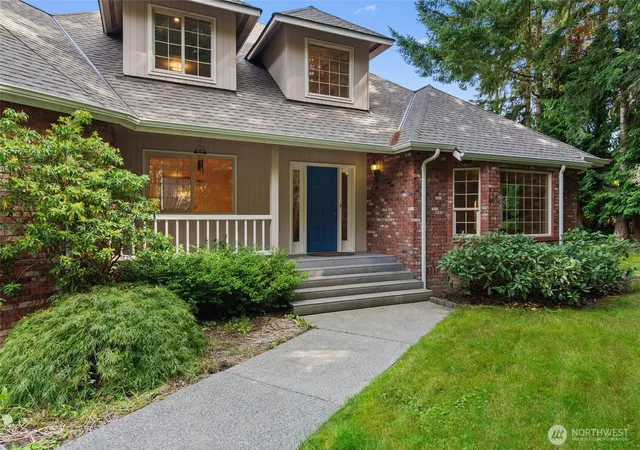 Photo 1 of Contingent at 860 Hunt Rd, Port Angeles, WA 98363 | MLS# NWM2490156 | Listing updated on 2026-09-17