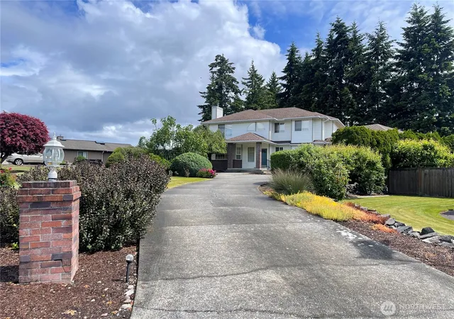 Photo 2 of Single family home for sale at 4802 51st Street Ct E, Tacoma, WA 98443 | MLS# NWM2490363 | Listing updated on 2026-09-17