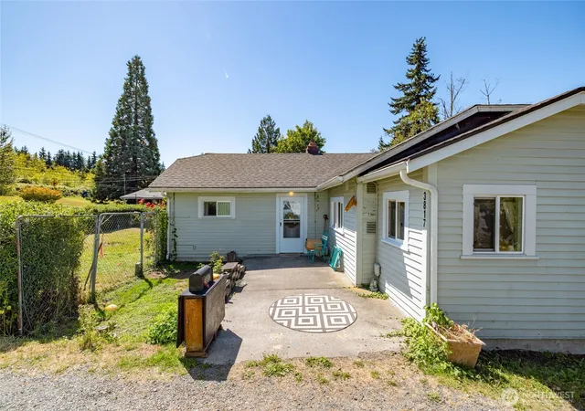 Photo 1 of Single family home for sale at 3817 E Sunset Dr, Bellingham, WA 98226 | MLS# NWM2490556 | Listing updated on 2026-09-17