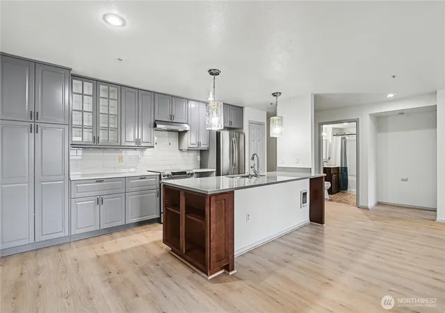 Photo 3 of Condo for sale at 3028 Western Ave #214, Seattle, WA 98121 | MLS# NWM2490756 | Listing updated on 2026-09-17