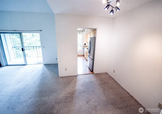 Photo 4 of Condo for sale at 4635 W Lake Sammamish Pkwy SE #G305, Issaquah, WA 98027 | MLS# NWM2490848 | Listing updated on 2026-09-30