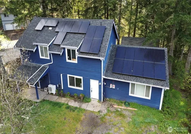 Photo 1 of Single family home for sale at 11 Ne Skipper Ct, Belfair, WA 98528 | MLS# NWM2491073 | Listing updated on 2026-09-17