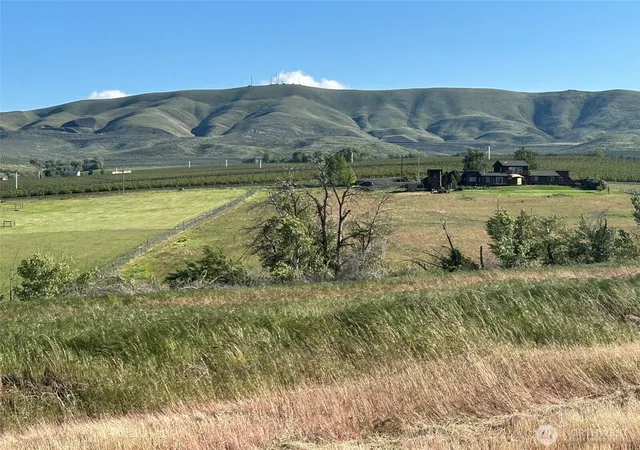 Photo 2 of Land for sale at 5 Stonegate Dr, Ellensburg, WA 98926 | MLS# NWM2491188 | Listing updated on 2026-09-17