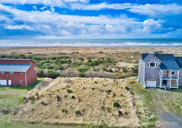 Photo 1 of Land for sale at 132 Dunes Ln, Ocean Shores, WA 98569 | MLS# NWM2491713 | Listing updated on 2026-09-17