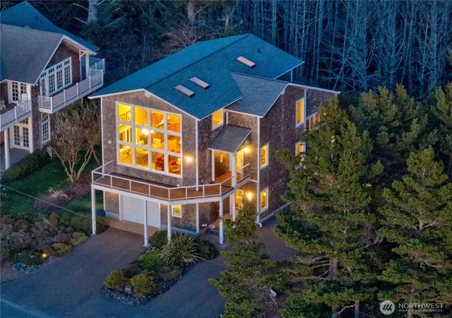 Photo 2 of Single family home for sale at 34404 J Pl, Ocean Park, WA 98640 | MLS# NWM2491894 | Listing updated on 2026-09-17