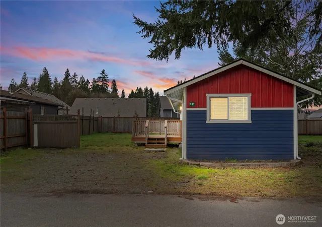 Photo 1 of Manufactured home for sale at 9011 Old Hwy 99 SE #131, Olympia, WA 98501 | MLS# NWM2491920 | Listing updated on 2026-10-12
