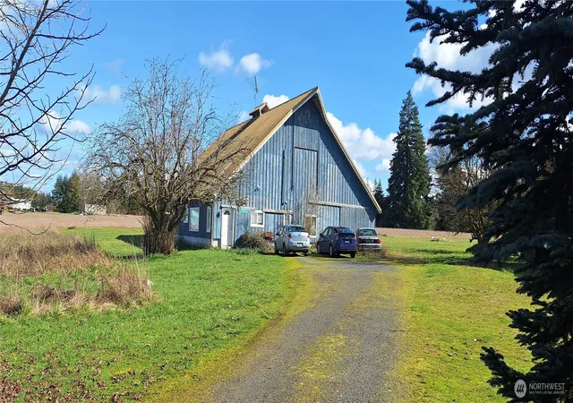 Photo 3 of Multi family home for sale at 664 Rhoades Rd, Winlock, WA 98596 | MLS# NWM2491933 | Listing updated on 2026-09-17