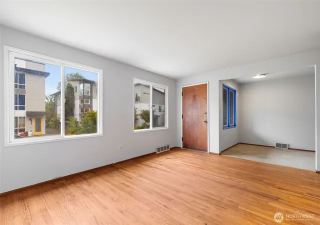 Photo 4 of House for sale at 10450 Alderbrook Pl NW, Seattle, WA 98177 | MLS# NWM2491963 | Listing updated on 2026-09-17