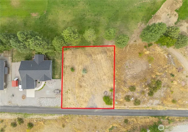 Photo 3 of Land for sale at 103 Golf Crse Dr, Pateros, WA 98846 | MLS# NWM2491970 | Listing updated on 2026-09-17