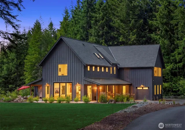 Single family home for sale at 33310 NE 95th Place, Carnation, WA 98014 | MLS# NWM2492025