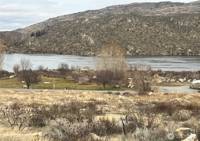 Photo 3 of Land for sale at 0 Lot 2 Boulder Gulch Loop, Pateros, WA 98846 | MLS# NWM2492059 | Listing updated on 2026-09-17