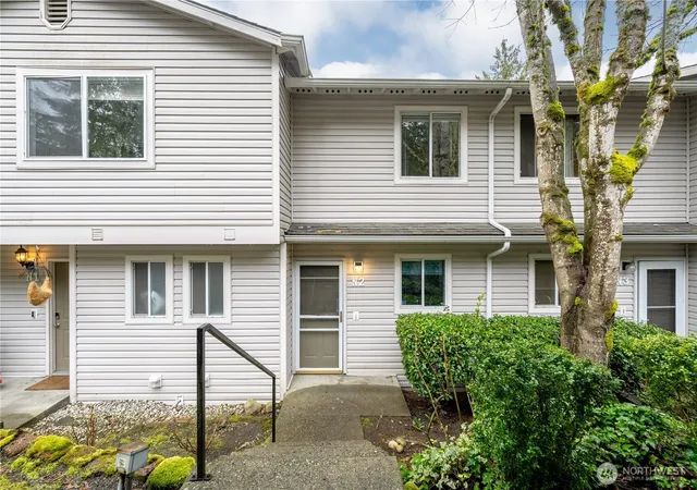 Photo 2 of Townhouse for sale at 18910 Bothell Everett Hwy #N2, Bothell, WA 98012 | MLS# NWM2492154 | Listing updated on 2026-09-17