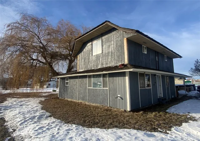 Photo 3 of Single family home for sale at 200 Watson St NW, Creston, WA 99117 | MLS# NWM2492215 | Listing updated on 2026-09-17