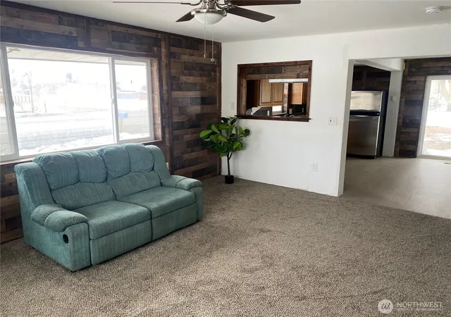 Photo 4 of Single family home for sale at 200 Watson St NW, Creston, WA 99117 | MLS# NWM2492215 | Listing updated on 2026-09-17