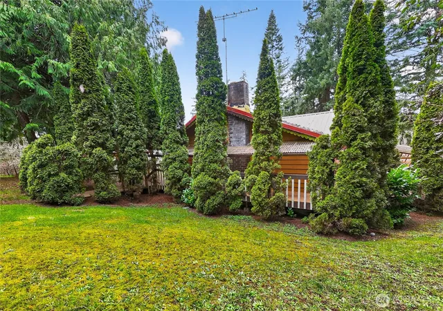 Photo 3 of Single family home for sale at 596 Forrest Way, Camano Island, WA 98282 | MLS# NWM2492449 | Listing updated on 2026-09-16