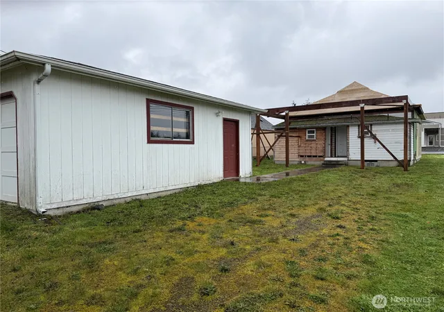 Photo 3 of Single family home for sale at 490 W Spruce St, Sequim, WA 98382 | MLS# NWM2492537 | Listing updated on 2026-09-23